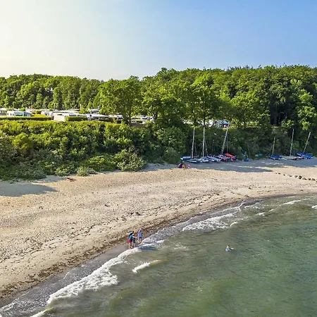 Mietwohnwagen Ostsee-campingplatz Kagelbusch *